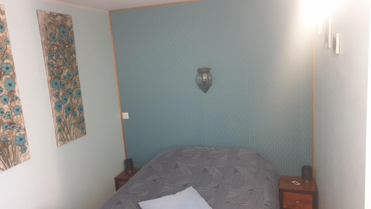 4 Safraniers Bed and Breakfast Sillans-la Cascade Εξωτερικό φωτογραφία